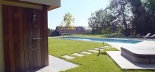 Douche sur pool house - 